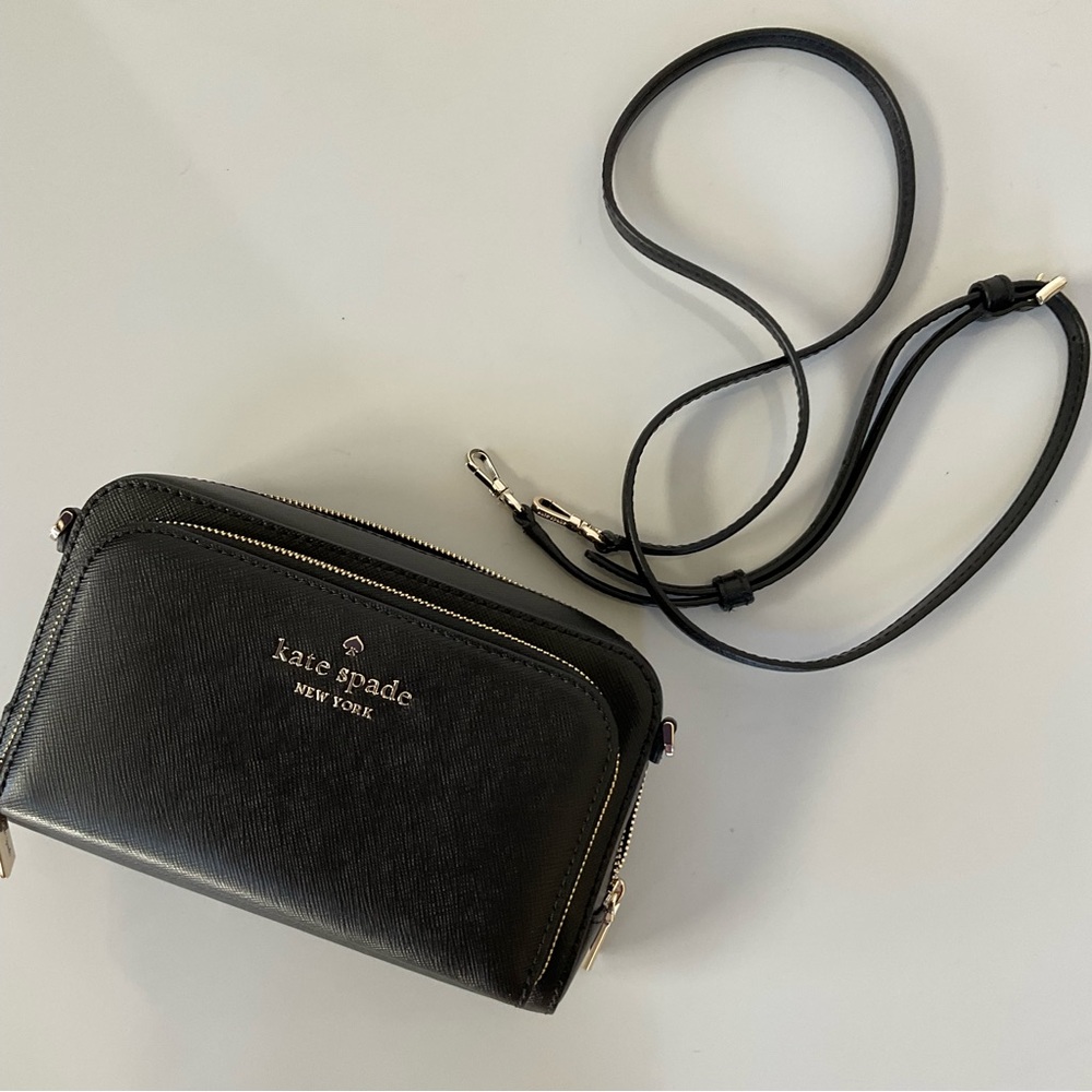 Kate Spade NWOT Dual Zip Around Crossbody.